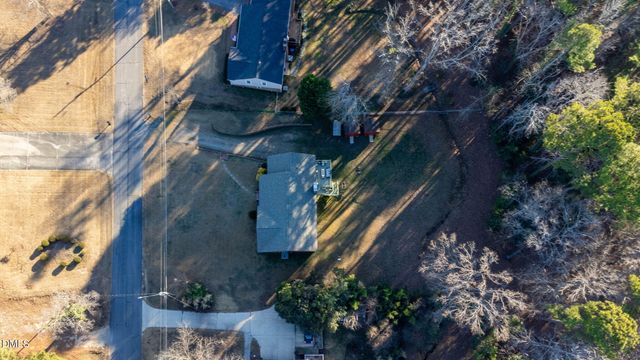 209 Arlington Circle, Sanford, NC 27330