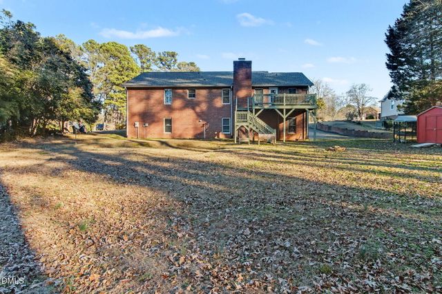 209 Arlington Circle, Sanford, NC 27330