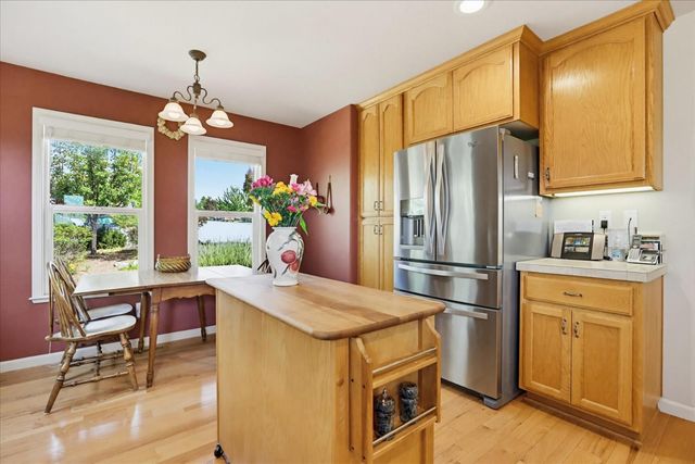 970 Morgan Ranch Dr, Grass Valley, CA 95945