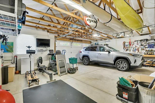 970 Morgan Ranch Dr, Grass Valley, CA 95945