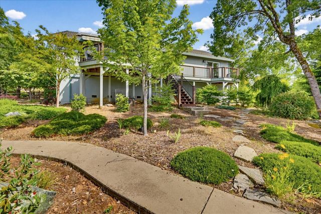 970 Morgan Ranch Dr, Grass Valley, CA 95945