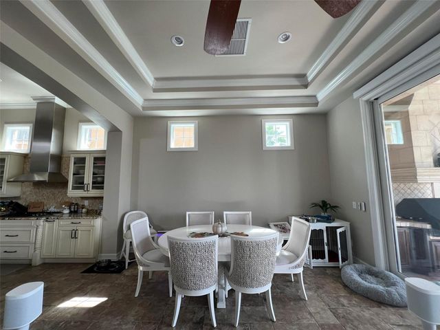 1172 CASTLE PINES CT, Reunion, FL 34747