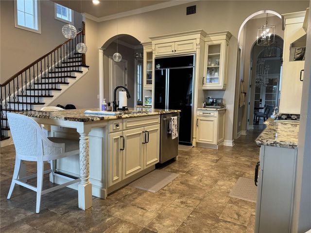 1172 CASTLE PINES CT, Reunion, FL 34747