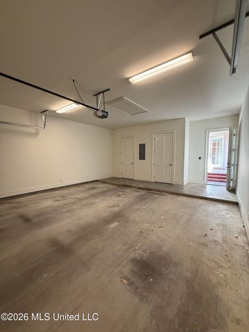 180 Harper Street, Ridgeland, MS 39157