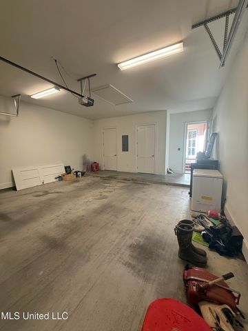 180 Harper Street, Ridgeland, MS 39157