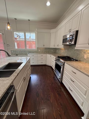 180 Harper Street, Ridgeland, MS 39157