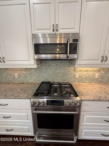 180 Harper Street, Ridgeland, MS 39157