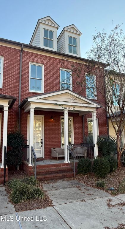 180 Harper Street, Ridgeland, MS 39157