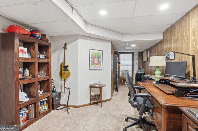 250 Hollyridge Way, Roswell, GA 30076
