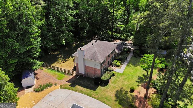 250 Hollyridge Way, Roswell, GA 30076