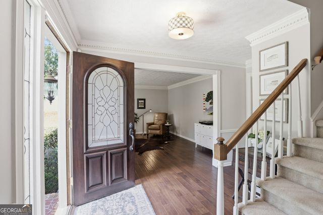 250 Hollyridge Way, Roswell, GA 30076
