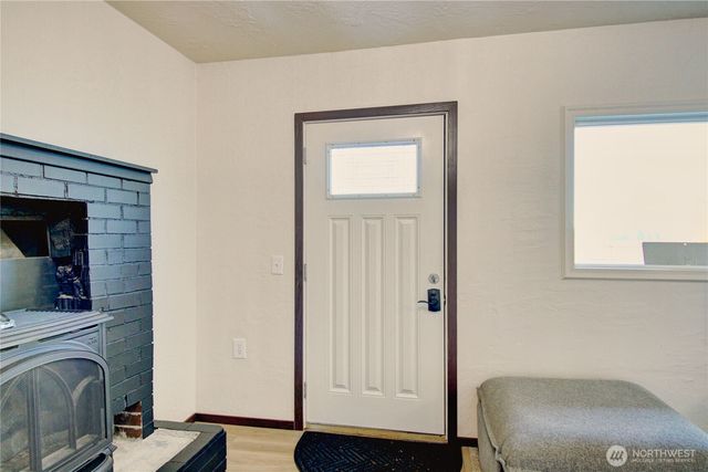 8739 F and S Grade Rd, Sedro Woolley, WA 98284