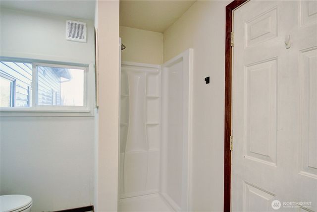 8739 F and S Grade Rd, Sedro Woolley, WA 98284