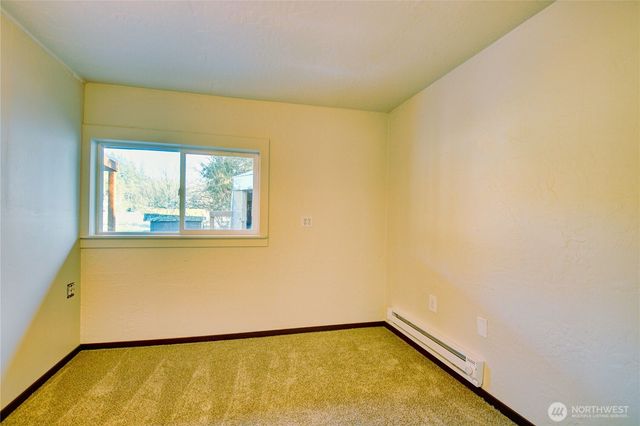 8739 F and S Grade Rd, Sedro Woolley, WA 98284