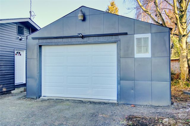 8739 F and S Grade Rd, Sedro Woolley, WA 98284