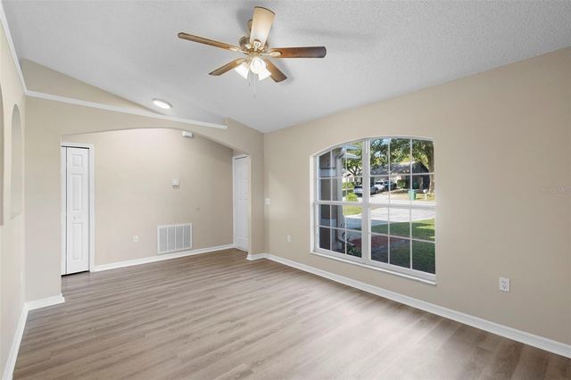 1132 TREADWAY DRIVE, Deltona, FL 32738