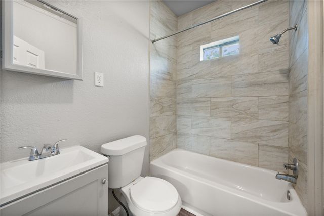 517 S 3rd Street, Corsicana, TX 75110