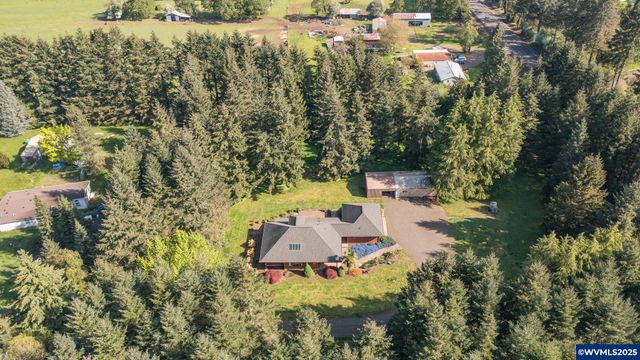 40009 Griggs Dr, Lebanon, OR 97355