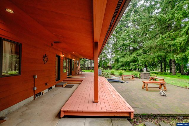 40009 Griggs Dr, Lebanon, OR 97355
