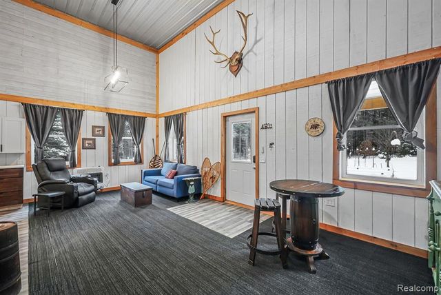 8074 Grosbeak Drive, Alden, MI 49612