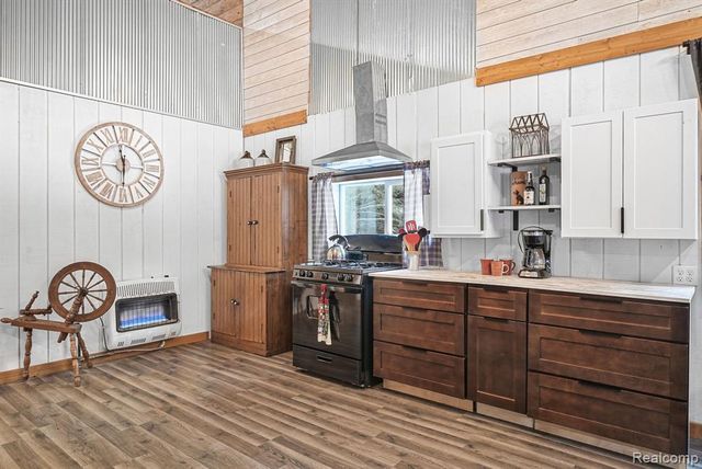 8074 Grosbeak Drive, Alden, MI 49612