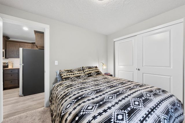 949 NW Upas Avenue, Redmond, OR 97756