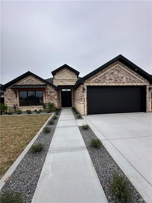 3200 Rabbit Run Avenue, Alton, TX 78573