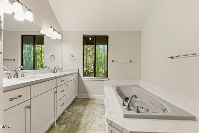 369 River Road, Pittsboro, NC 27312