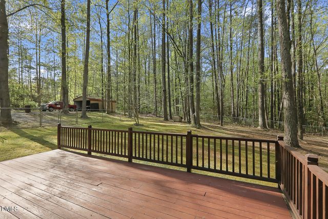 369 River Road, Pittsboro, NC 27312