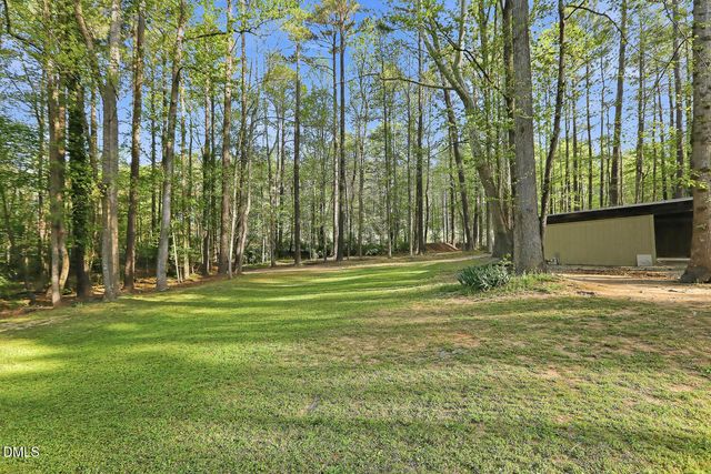 369 River Road, Pittsboro, NC 27312