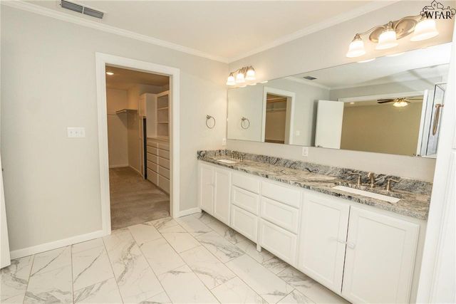 603 W OMEGA STREET, Henrietta, TX 76365