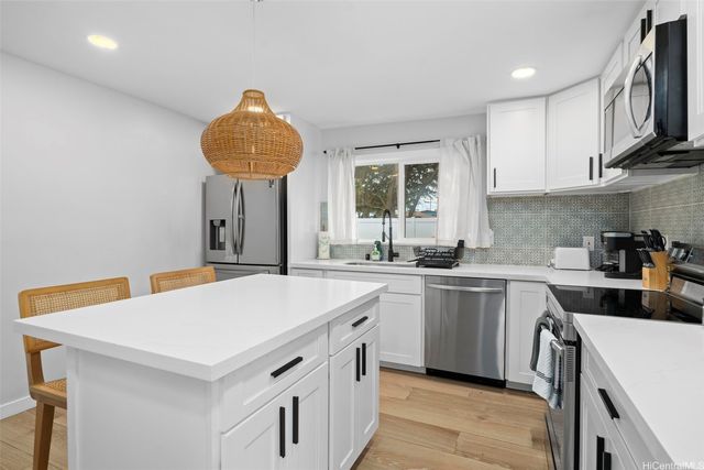 54-100 Kamehameha Highway, Hauula, HI 96717