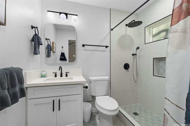 54-100 Kamehameha Highway, Hauula, HI 96717