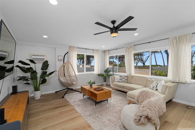 54-100 Kamehameha Highway, Hauula, HI 96717