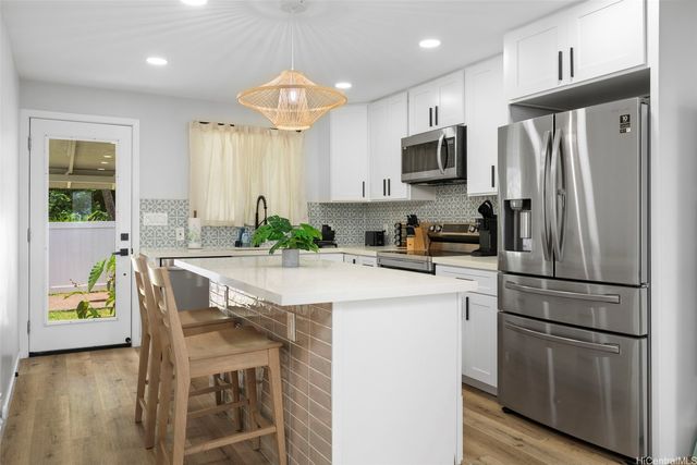 54-100 Kamehameha Highway, Hauula, HI 96717