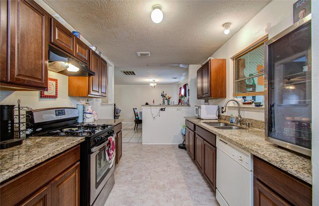 6022 Sattler Park Drive, Houston, TX 77086