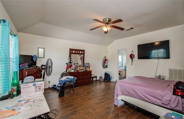 6022 Sattler Park Drive, Houston, TX 77086