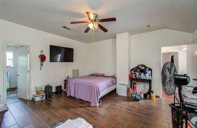 6022 Sattler Park Drive, Houston, TX 77086