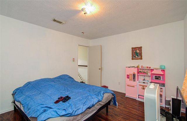 6022 Sattler Park Drive, Houston, TX 77086