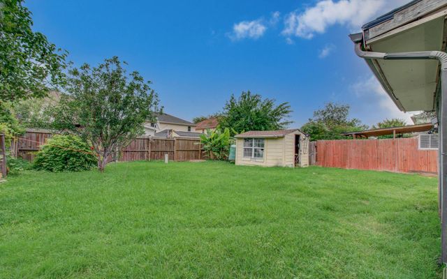 6022 Sattler Park Drive, Houston, TX 77086