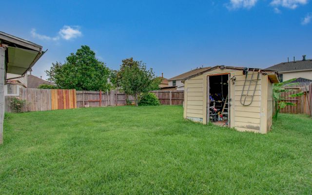 6022 Sattler Park Drive, Houston, TX 77086