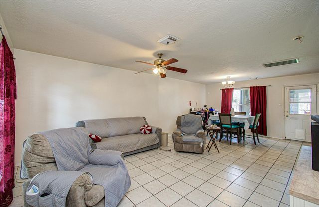 6022 Sattler Park Drive, Houston, TX 77086