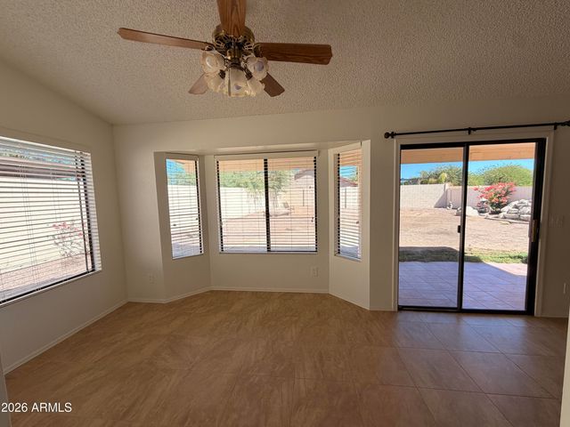 13853 S 36TH Place, Phoenix, AZ 85044
