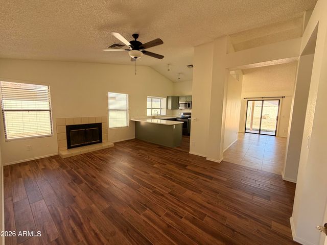13853 S 36TH Place, Phoenix, AZ 85044