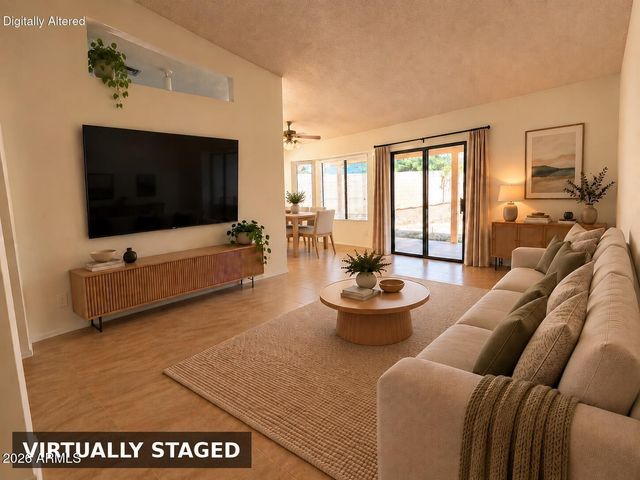 13853 S 36TH Place, Phoenix, AZ 85044