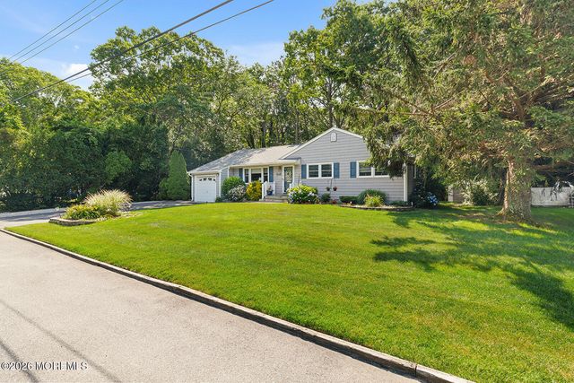 308 Village Way, Brick, NJ 08724