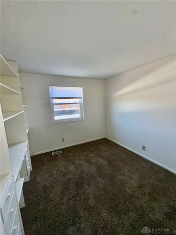 1108 Charleston Court, Fairborn, OH 45324