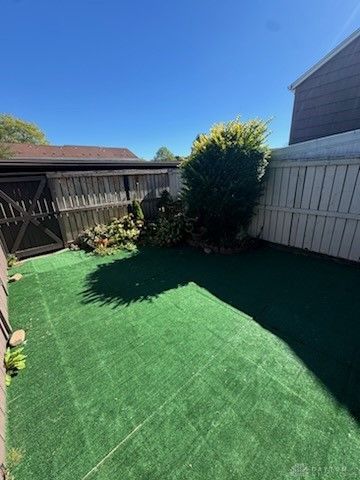 1108 Charleston Court, Fairborn, OH 45324