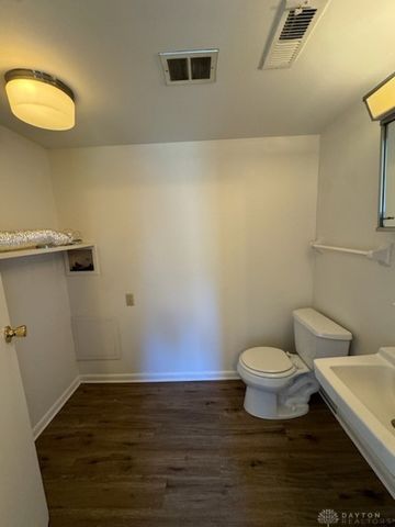 1108 Charleston Court, Fairborn, OH 45324