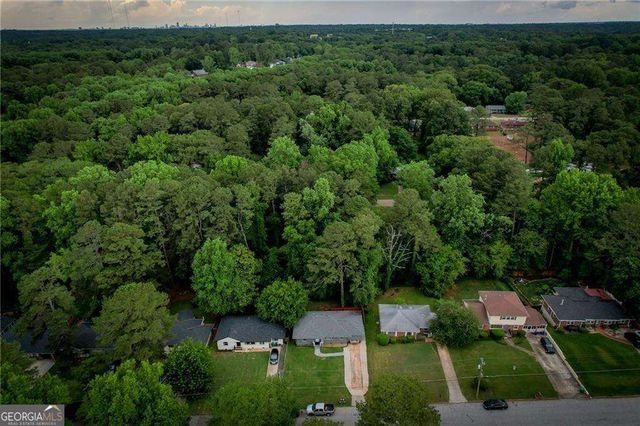 1868 Longdale Drive, Decatur, GA 30032